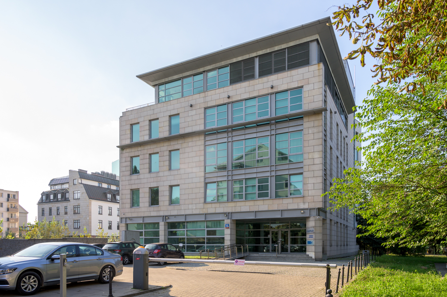 Zdjęcie architektury budynku Siedziba Fundacji im. Stefana Batorego